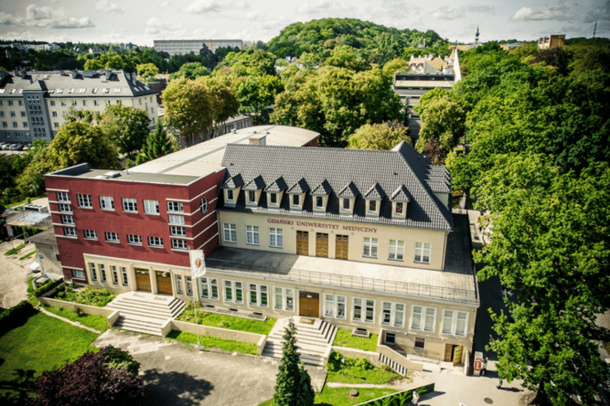 Gdańsk  Üniversitesi Tıp Fakültesi university image